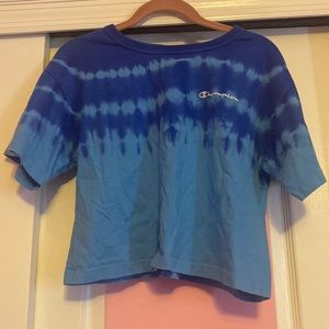 Blue champion flowy t-shirt